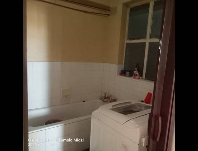 2 BEDROOM APARTMENT FOR SALE IN KRUGERSDORP CENTRAL